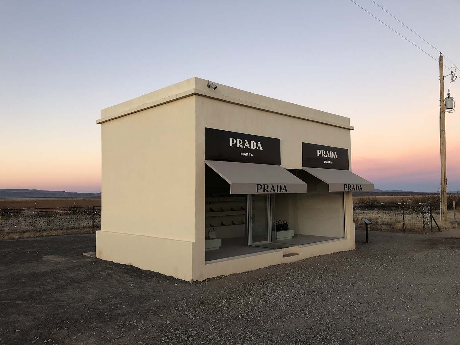 Picture of the Week: Prada Marfa and the Milky Way - Andy's Travel Blog